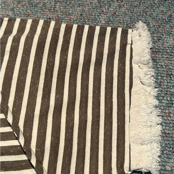 NWT ladies size small UMGEE top - Picture 5 of 8